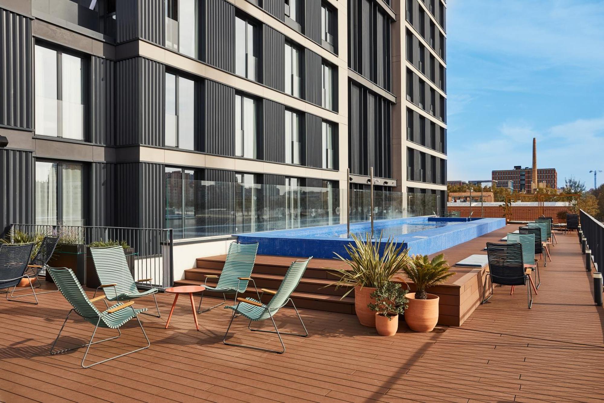 The Social Hub Barcelona Poblenou Hotel Exterior foto