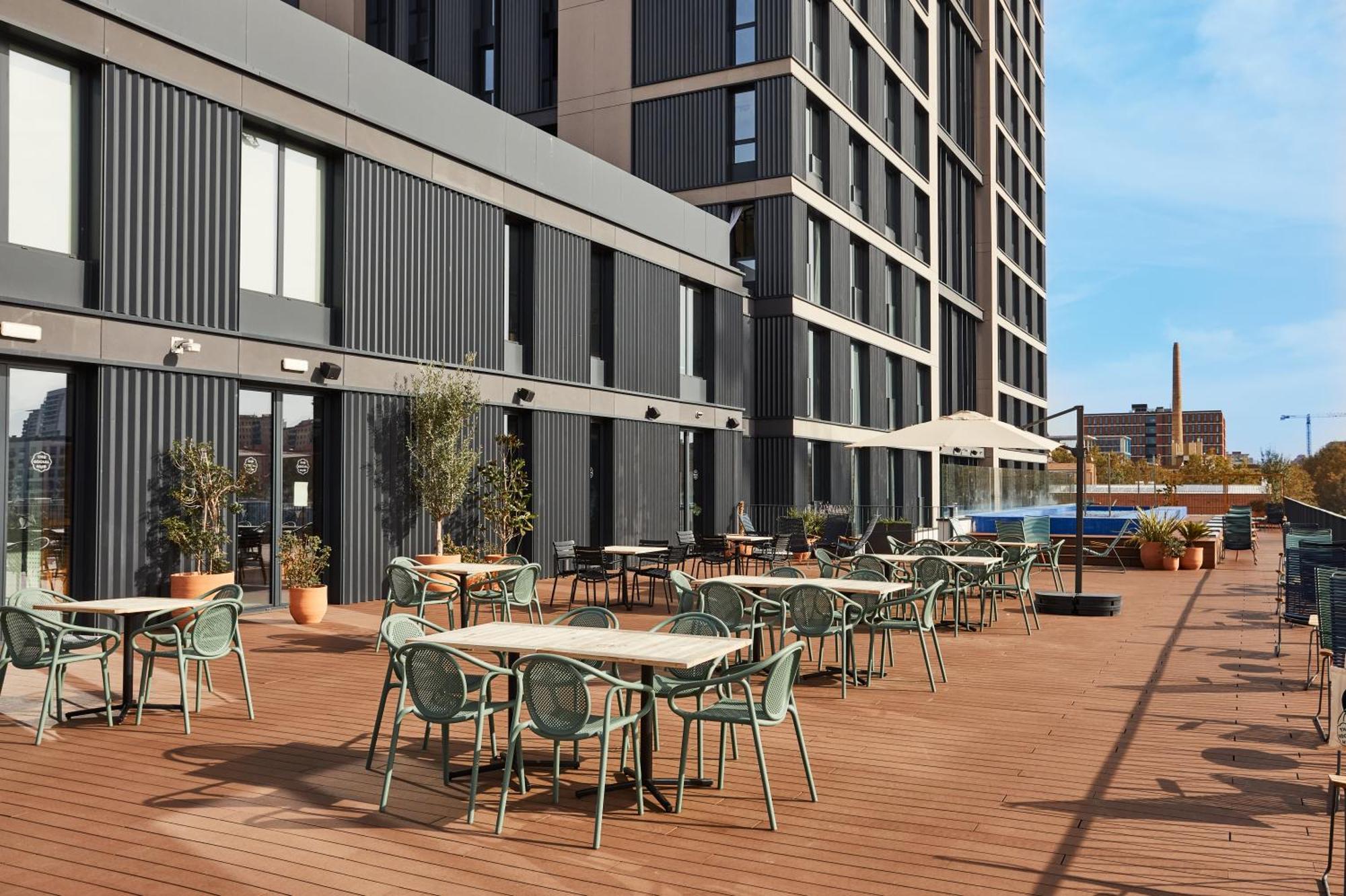 The Social Hub Barcelona Poblenou Hotel Exterior foto